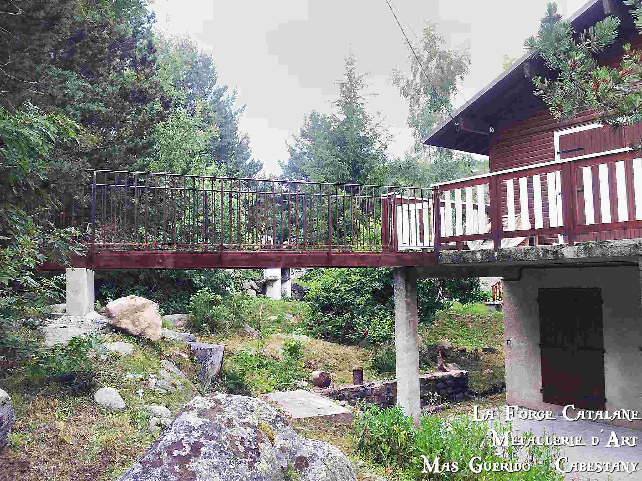 Passerelle rouille caillebotis fer Forge Catalane Cabestany (4).jpg